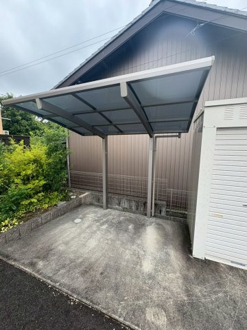エスプリの駐車場