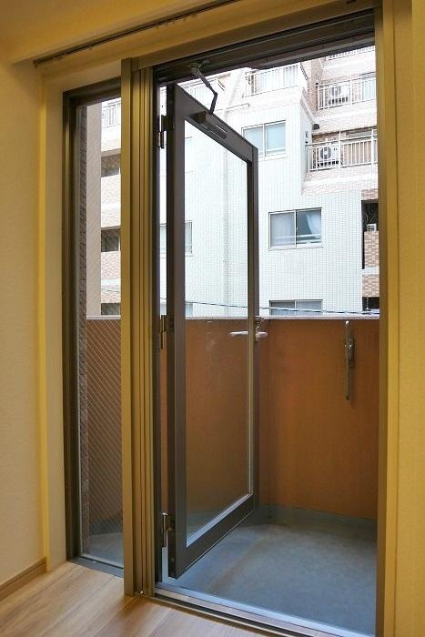 サンスタレ浅草のバルコニー