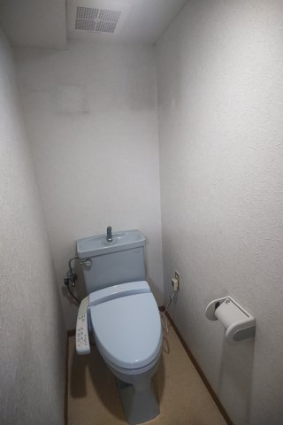 コートパークサイドのトイレ