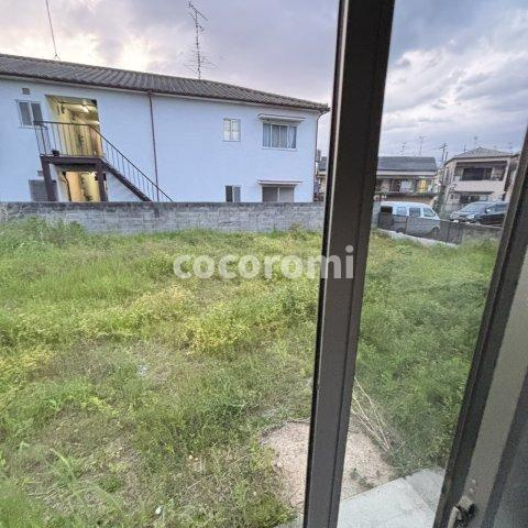 須山町車庫付き平屋の庭