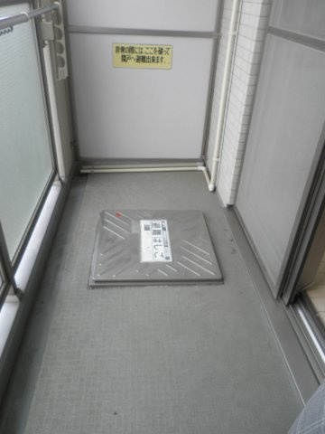 サンスタレ浅草のバルコニー