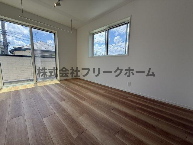 三鷹市井の頭５丁目の一戸建ての寝室