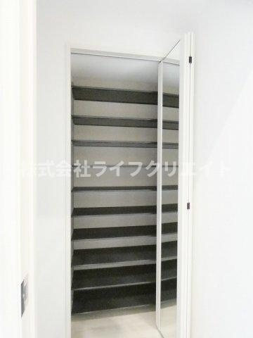 THE HOUSE Nishi Hachiojiの玄関