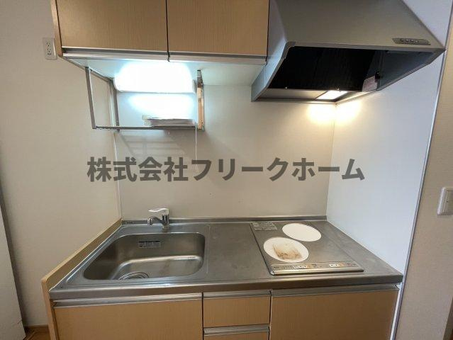 武蔵野市西久保３丁目のアパートのキッチン