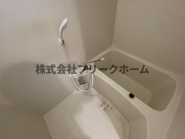 武蔵野市西久保３丁目のアパートの浴室