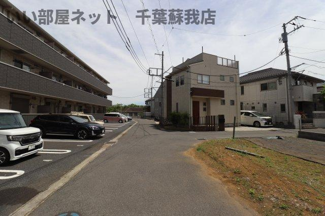 フィオーレの周辺