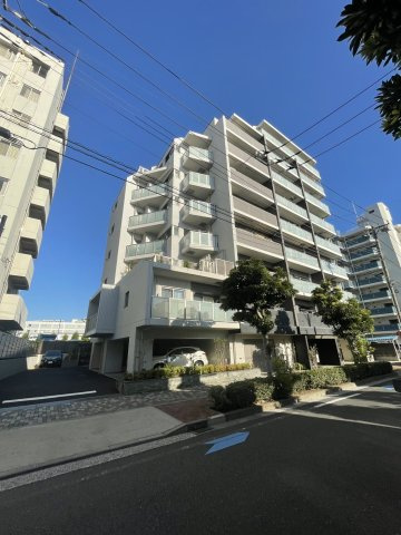 プレシス東陽町の外観|シンプルながらも存在感のある、凛とした外観が魅力です