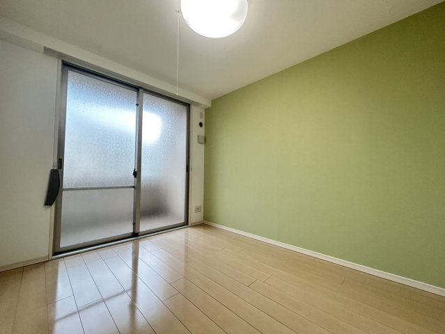 ジークレフ夙川フラットの洋室