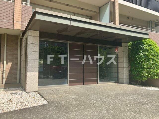 プラウド船橋五街区のエントランス