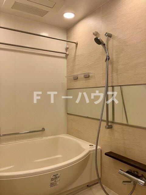プラウド船橋五街区の浴室