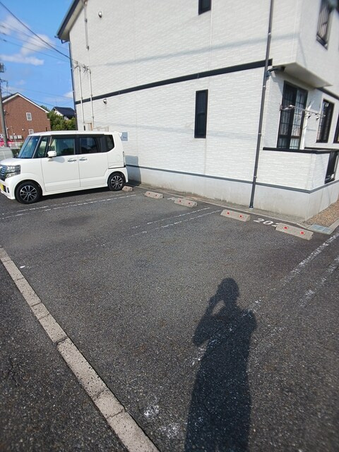 【駐車場】