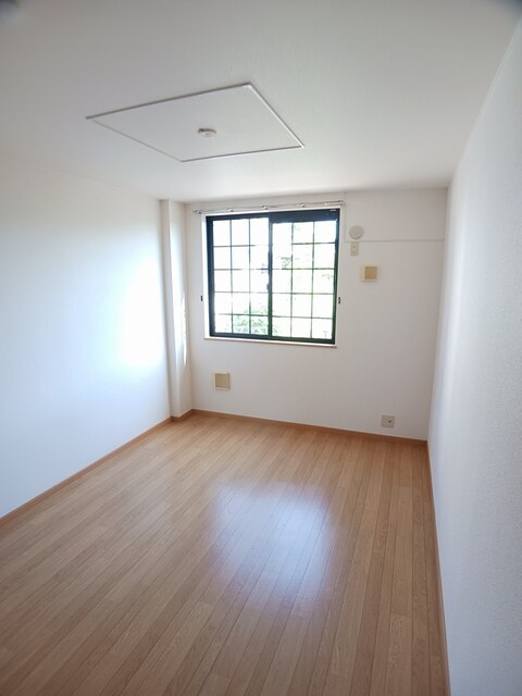 １階のお部屋になります。