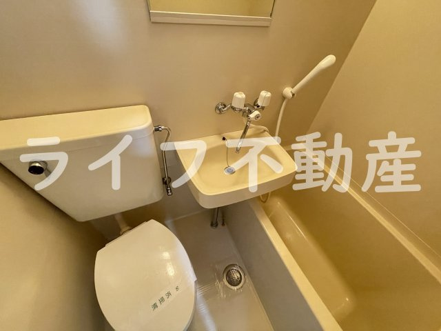 アールエス菱屋西の洗面所|忙しい朝には欠かせない洗面所です