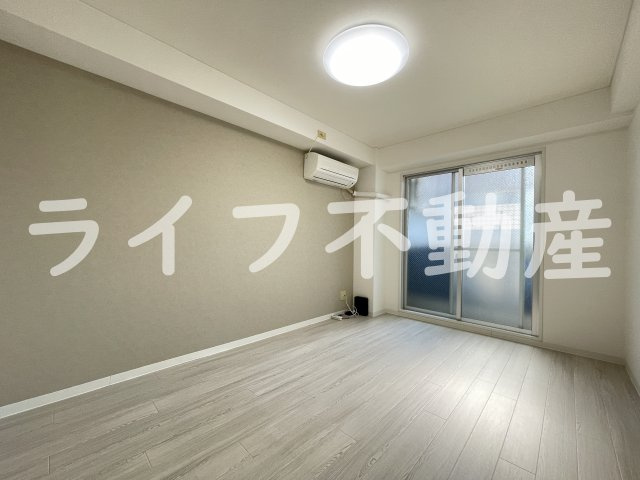 アールエス菱屋西の寝室|使い勝手のいい寝室です