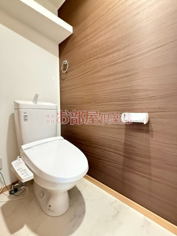 メゾンソレイユ久留米Aのトイレ|ゆったりとした空間のトイレです