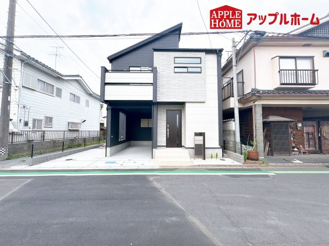 [新築住宅] 鴻巣市人形1丁目 全1棟の外観|資料請求、お電話でのお問合せ、いつでも丁寧に対応させていただきます！不動産業界のプロフェッショナルが集う弊社にぜひ一度ご相談ください！