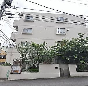 ハイツ中村橋のロビー