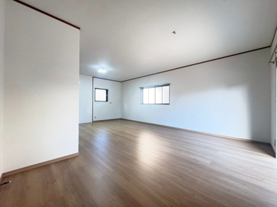 【居間・リビング】 | 池田市荘園1丁目テラスハウス　