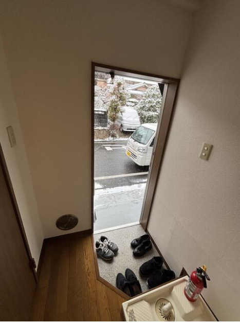 ハイツコートの玄関