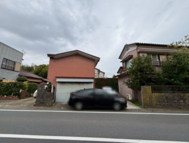 旭市泉川　倉庫付き中古戸建の外観