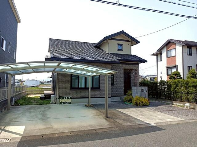 小郡市二森　中古戸建の外観|外観もきれいです