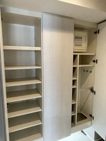 コノエ本郷三丁目の収納