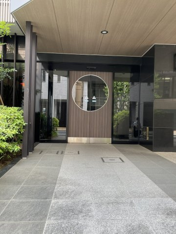 コノエ本郷三丁目のエントランス