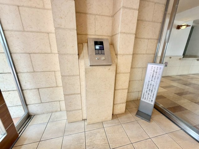 ディーレスティアりんくう羽倉崎のエントランス|建物エントランス