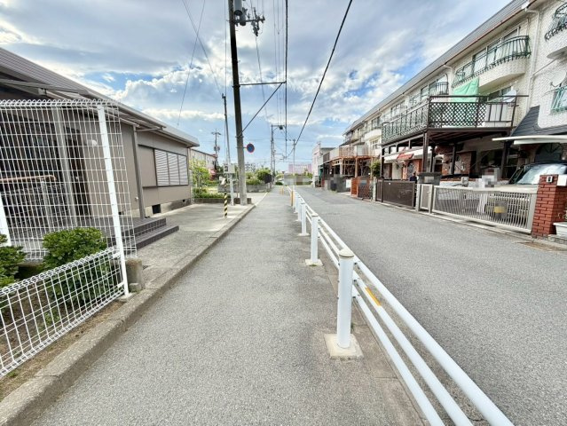 ディーレスティアりんくう羽倉崎の周辺|北側前面道路