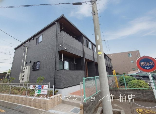 ブラウンヒルズの外観