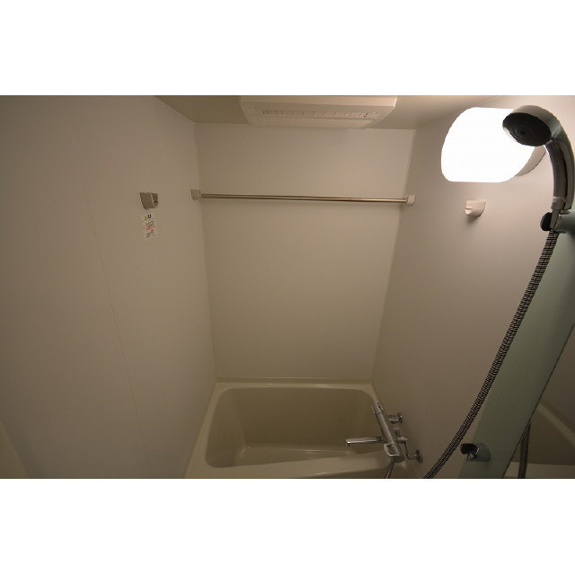 エスリード松屋町SOUTHの浴室