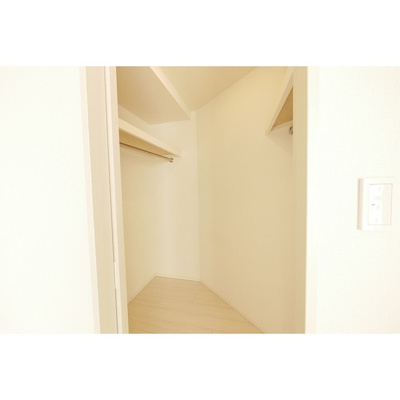 【収納】コンフォリア新宿イーストサイドタワー
