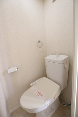 洗浄便座付きトイレです