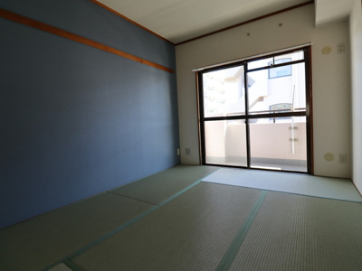 ★【和室6帖】　押入付きの落ち着いた空間★