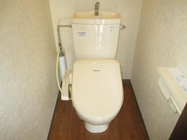 ロイヤルヒルズ　Ｂ棟のトイレ|トイレ