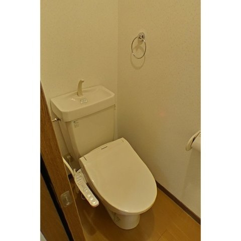 ＡＳＯＫＡビルのトイレ|温水洗浄暖房便座