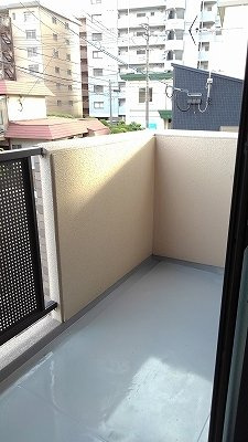 【バルコニー】 | ヴェルジュ・萩原