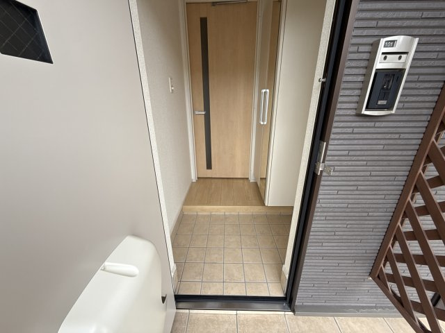 モンターニュⅡの玄関