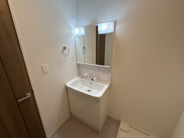 継アパートの洗面所