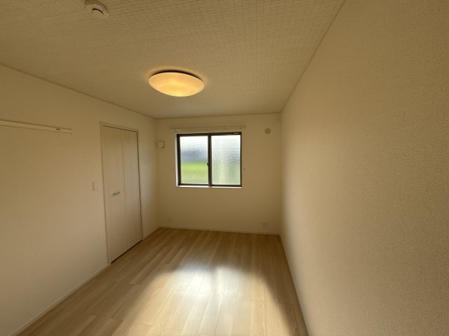 継アパートの寝室