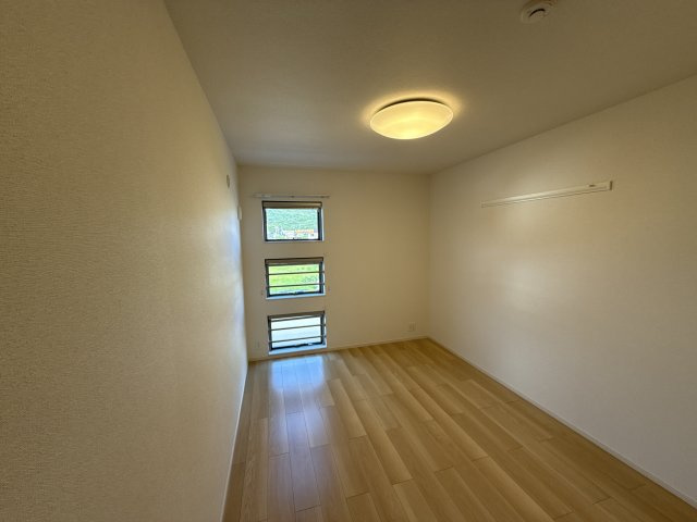 継アパートの子供部屋