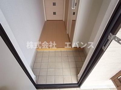 【玄関】 | フォレストNⅡ | ゆったりとした玄関です