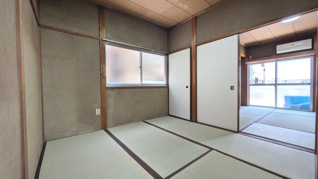 【寝室】