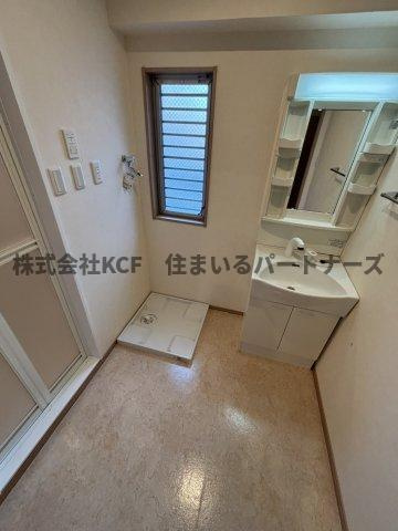 アヴァンティ久留米中央の洗面所|広い洗面スペース