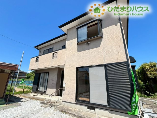 行田市下池守　中古一戸建ての外観|近隣には公園もあり、落ち着いた環境の中で子育てをしたいご家庭にぴったりの立地です♪
