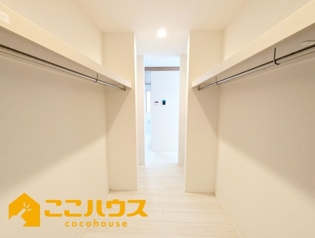 宜野湾市野嵩　新築戸建て　全2棟　1号棟の収納|大容量のファミリークローゼットもございます