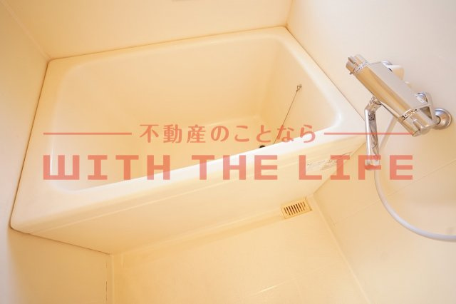 浜武シティビル【キャッシュバック対象物件】の浴室|落ち着いた空間のお風呂です