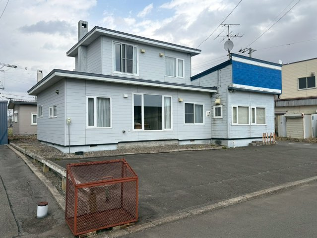 大楽毛西2-30-16店舗付住宅の外観
