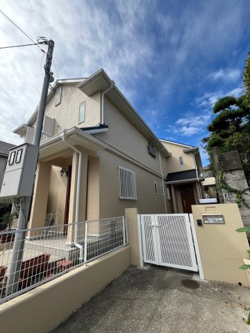 翠ケ丘テラスハウスの外観