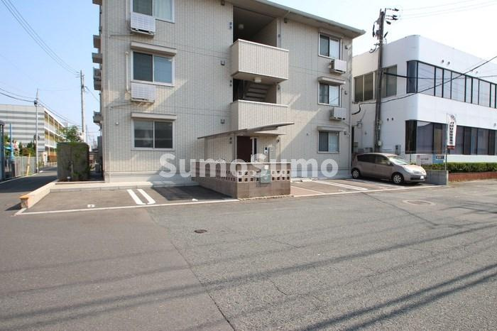 D-room筑紫通り　壱番館の駐車場